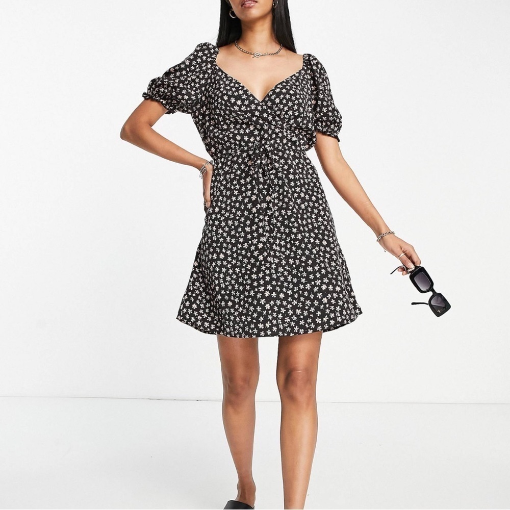 SALE!!! NWT French Connection Ditsy Floral Print Mini Dress Sz 6